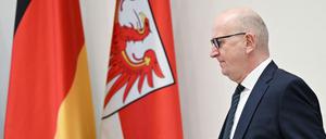 Dietmar Woidke (SPD) weiß um die finanziellen Schwierigkeiten der Städte und Gemeinden. (Archivbild)