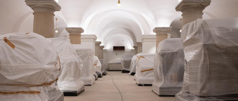 91 Sarkophage sind in die Hohenzollerngruft im Berliner Dom zurückgekehrt.