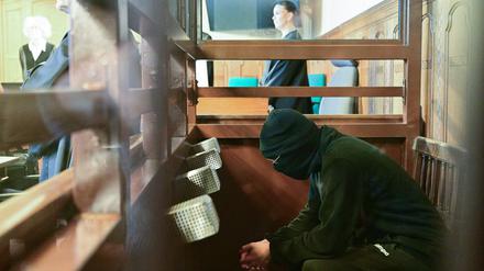 Im Prozess gegen den mutmaßlichen Attentäter vom Holocaust-Mahnmal in Berlin schildern Polizeibeamte die Festnahme des Angeklagten in der Nähe des Tatortes. (Archivbild) 