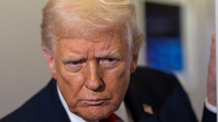 Trump schießt immer wieder mit Kritik gegen Medien - nun beleidigt er eine Journalistin der „New York Times“.