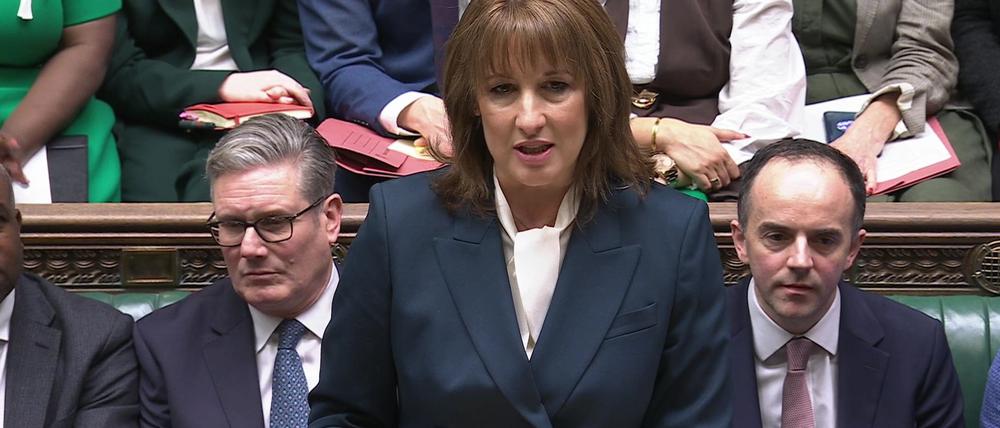 Da war eigentlich schon alles gesagt: Finanzministerin Reeves stellt dem Parlament ihren Haushalt vor.