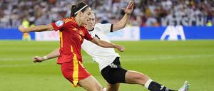 Das EM-Halbfinale im Sommer entschied Spaniens Aitana Bonmatí mit diesem Schuss. 