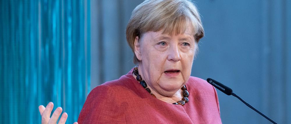 Angela Merkel (CDU), ehemalige Bundeskanzlerin, spricht auf den Festakt zum Abschluss der Modernisierung des Meeresmuseums.
