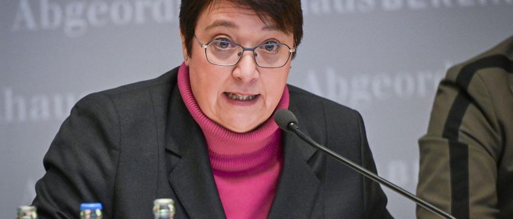 Landesrechnungshof-Präsidentin Karin Klingen wirft dem Senat unsolide Finanzpolitik vor. 