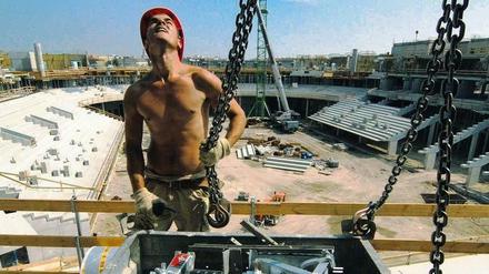 Baubegehung O2-World-Arena