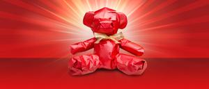 Verschiedene Motive (Teddybär, Schuh, Tasse) zum Thema "Geschenke-Guide".