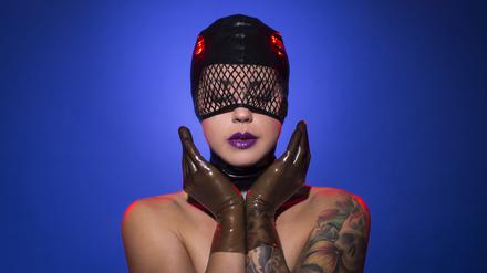 Muss es immer Latex oder Leder sein? Wie man das richtige Outfit für Play Partys findet (Symbolbild).