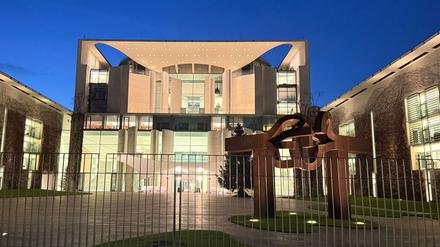 Hinter verschlossenen Türen wird beraten.