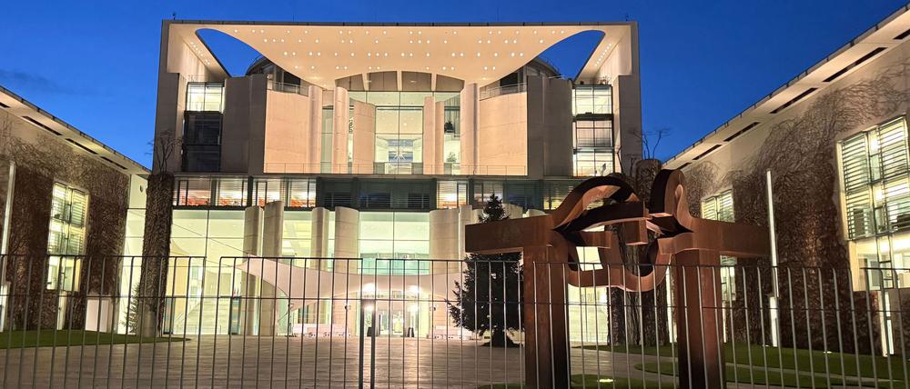 Hinter verschlossenen Türen wird beraten.