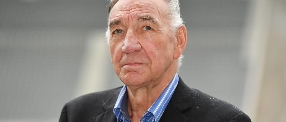 Kritischer Geist: der frühere Potsdamer Cheftrainer Bernd Schröder. (Archivbild)