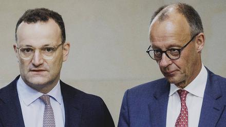 Spahn und Merz im Bundestag. 