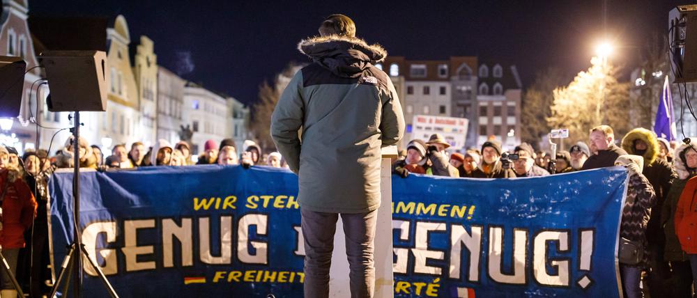 Eine Demonstration des Vereins „Zukunft Heimat“ in Cottbus im Jahr 2024. 