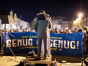 Eine Demonstration des Vereins „Zukunft Heimat“ in Cottbus im Jahr 2024. 