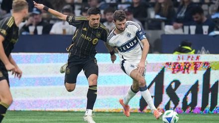 Thomas Müller (r) in den MLS-Playoffs.