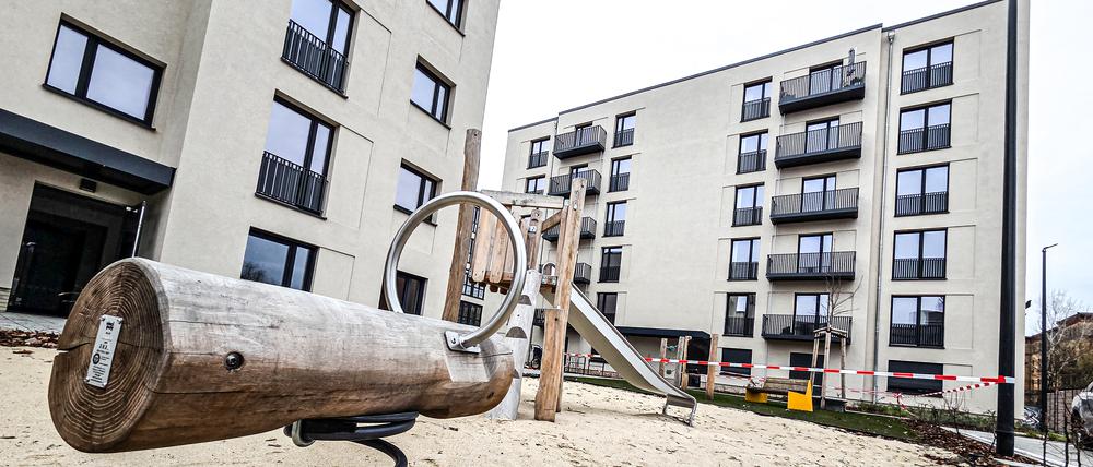 Die neue Flüchtlingsunterkunft in der Diesterwegstraße in Prenzlauer Berg steht kurz vor der Eröffnung.