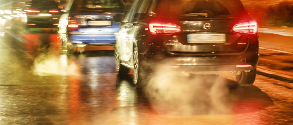 „Hocheffiziente Verbrenner“ sollen nach dem Willen der schwarz-roten Koalition auch nach 2035 weiter in Europa verkauft werden dürfen.