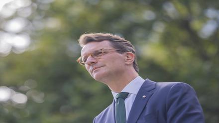 „Wir müssen einander wieder verstehen wollen“, sagt Hendrik Wüst.