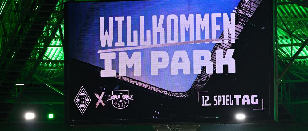 Zwölf Minuten schwiegen die Fans im Borussia-Park.