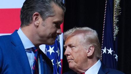 Pentagon-Chef Hegseth ordnete den Berichten zufolge an, „alle zu töten“ (Symbolbild).