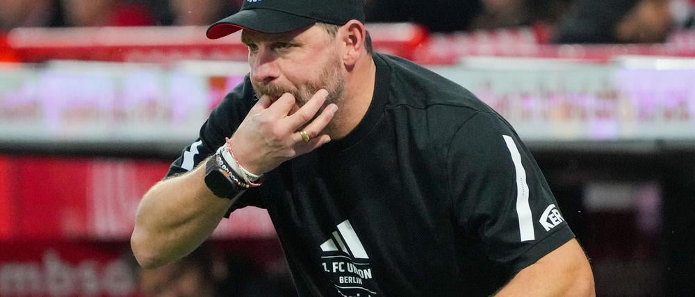 Steffen Baumgart ist mit Union Berlin seit Ende Oktober ungeschlagen. (Archivbild)