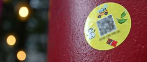 Mit Aufklebern wird für Drogenlieferungen geworben, die Polizei erwartet dadurch keine höhere Nachfrage. (Archivbild)