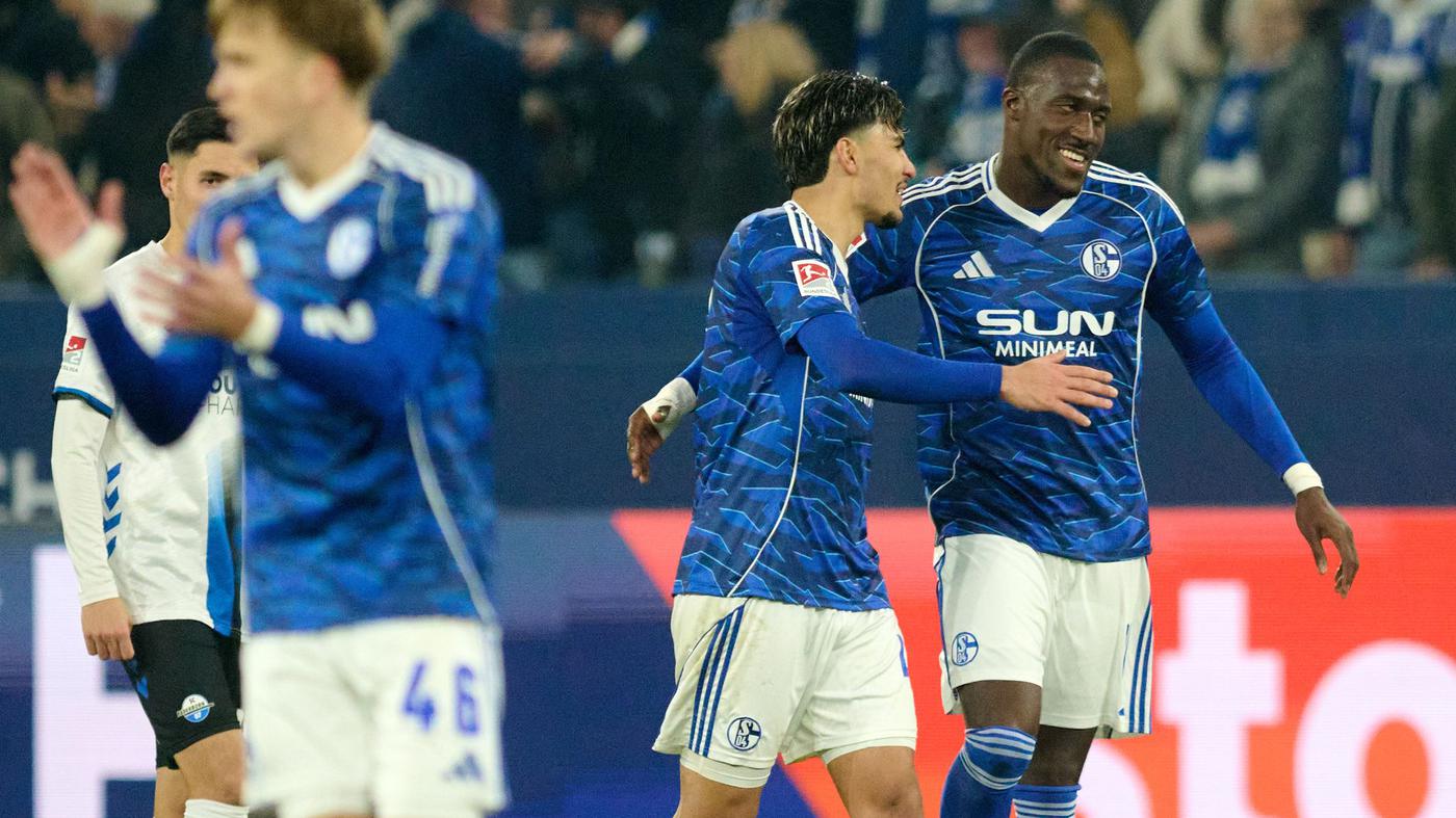 2-Bundesliga-Spitzenreiter-ganz-bescheiden-Schalke-und-die-Demut-