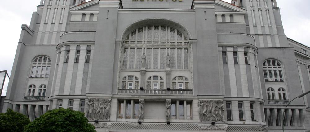 Metropol Theater am Nollendorfplatz in Berlin-Schöneberg.