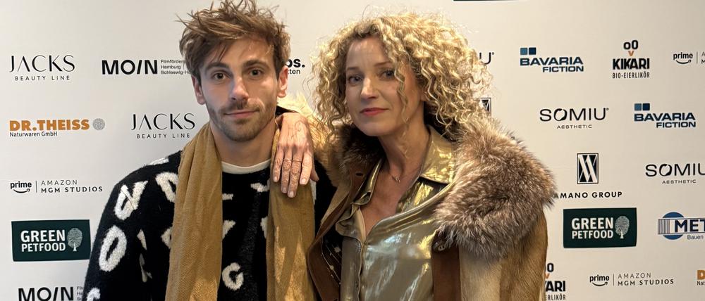 Tagesspiegel-Kolumnistin Aline von Drateln mit Fynn Kliemann bei der „Green Actors Lounge“.