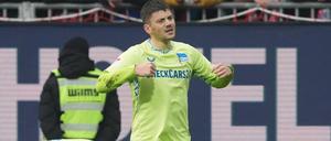 Erfolgreiches Comeback. Dawid Kownacki bescherte Hertha BSC im ersten Spiel nach zweimonatiger Verletzungspause den nächsten Sieg.
