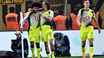 Karim Adeyemi (l) traf in Leverkusen erneut.