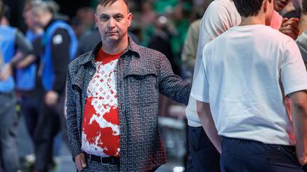 Füchse-Geschäftsführer Bob Hanning hat einen weiteren Nachwuchsspieler zu den Profis hochgezogen (Archivbild)