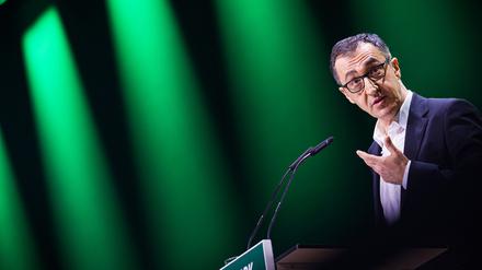 Setzt auf die Wirtschaft: Cem Özdemir will, dass in Baden-Württemberg, Wolfsburg und Ingolstadt weiter „Autos vom Band rollen“. 