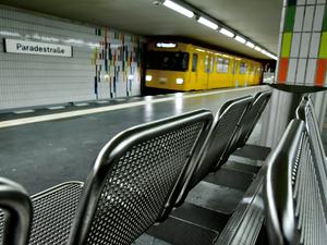 U-Bahnhof Paradestraße