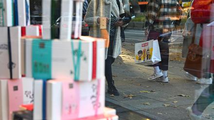 Am Black Friday schlagen viele Kunden zu (Symbolbild).