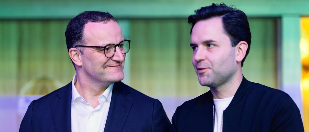 Unionsfraktionschef Jens Spahn will die jungen CDU-Abgeordneten wie Johannes Winkel überzeugen, für die Reformpläne der Koalition zu stimmen. (Archivbild) 