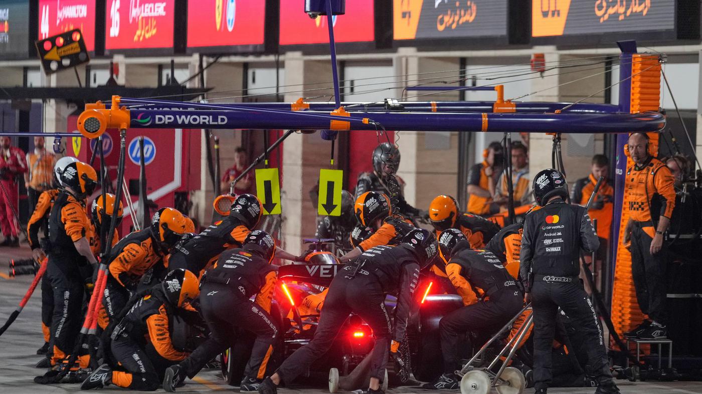 Formel-1-Presse-zum-Katar-Rennen-Beide-McLaren-mussten-ausbluten