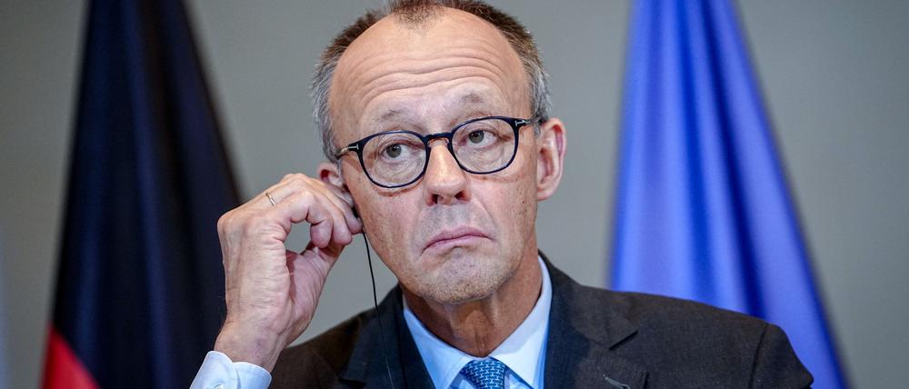 Bundeskanzler Friedrich Merz (CDU) gibt im Bundeskanzleramt eine Pressekonferenz.