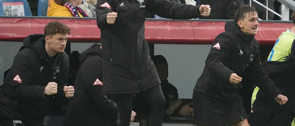 Trainer Stefan Leitl will mit der Hertha auf Erfolgskurs bleiben. 