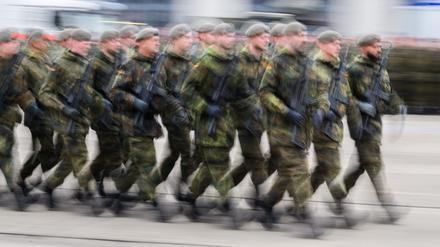 Im Gleichschritt, marsch? Berlins höchstes Schülergremium hat da Bedenken.