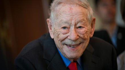 Michael Blumenthal wurde für seine Verdienste in Berlin geehrt.