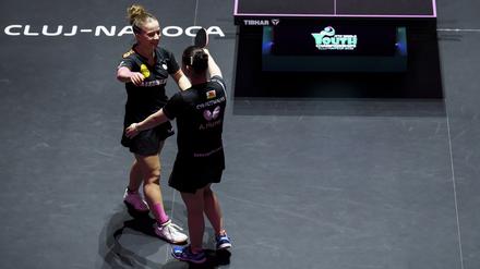 Mia Griesel (li.) vom TTC Eastside ist mit Anna Hursey aus Wales U19-Weltmeisterin im Doppel geworden.