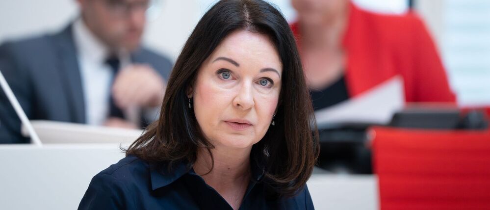 Britta Müller (BSW), Brandenburgs Ministerin für Gesundheit und Soziales, im Landtag. 
