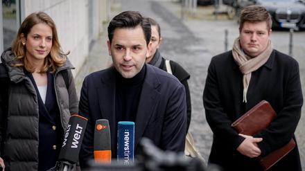 JU-Chef Johannes Winkel will bei der Abstimmung über das umstrittene Rentenpaket der Koalition mit Nein stimmen. Doch in einer Erklärung halten sich die jungen „Renten-Rebellen“ in der Union eine Hintertür offen.