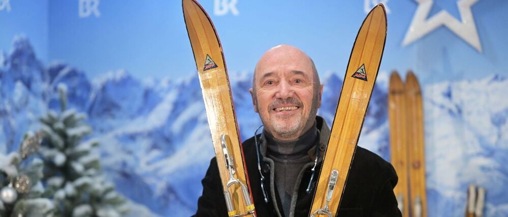 Ex-Skirennfahrer Christian Neureuther verschenkt an Weihnachten Gegenstände in Erinnerung an seine verstorbene Frau.