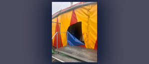 Vandalismus im Zirkus Cabuwazi in Berlin-Hohenschönhausen. 