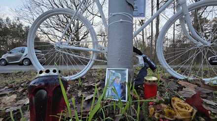 Am Müggelheimer Damm wurde im November 2025 ein Radfahrer von einem abbiegenden Auto tödlich verletzt.