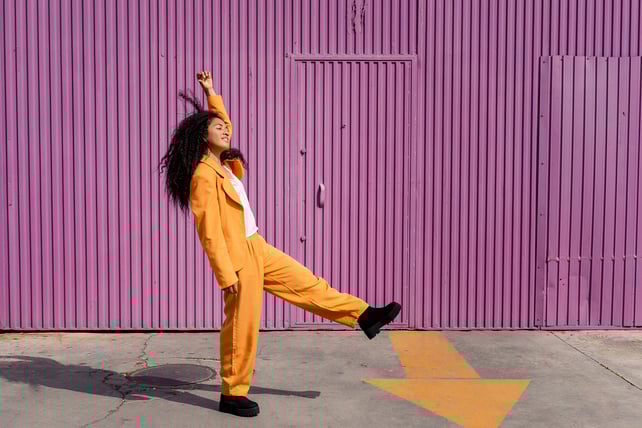 Akademiker sind im Vergleich noch immer seltener arbeitslos. Aber auch sie spüren derzeit die Wirtschaftskrise und haben es derzeit so schwer, wie nie zuvor.