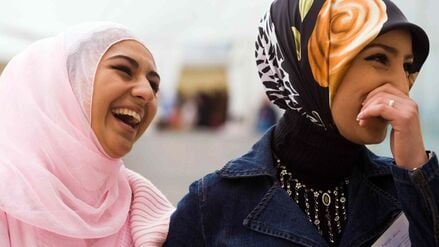 Junge Musliminnen in Bayern