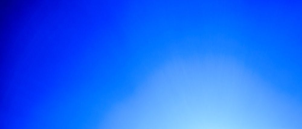 Zwei Gedenktafeln wurden in der Nollendorfstraße beschmiert. (Symbolbild)