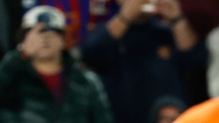 Barca-Star Lamine Yamal lieferte sich einige Zweikämpfe mit Atletico Madrids Carlos Martin.